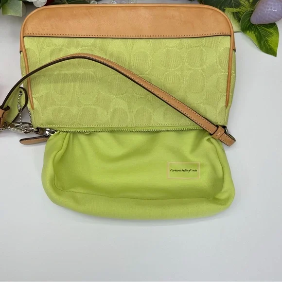 Green Y2K Vintage Coach 6094 Demi Pochette Pouch Mini Bag Strawberry Charm SET - Picture 13 of 14